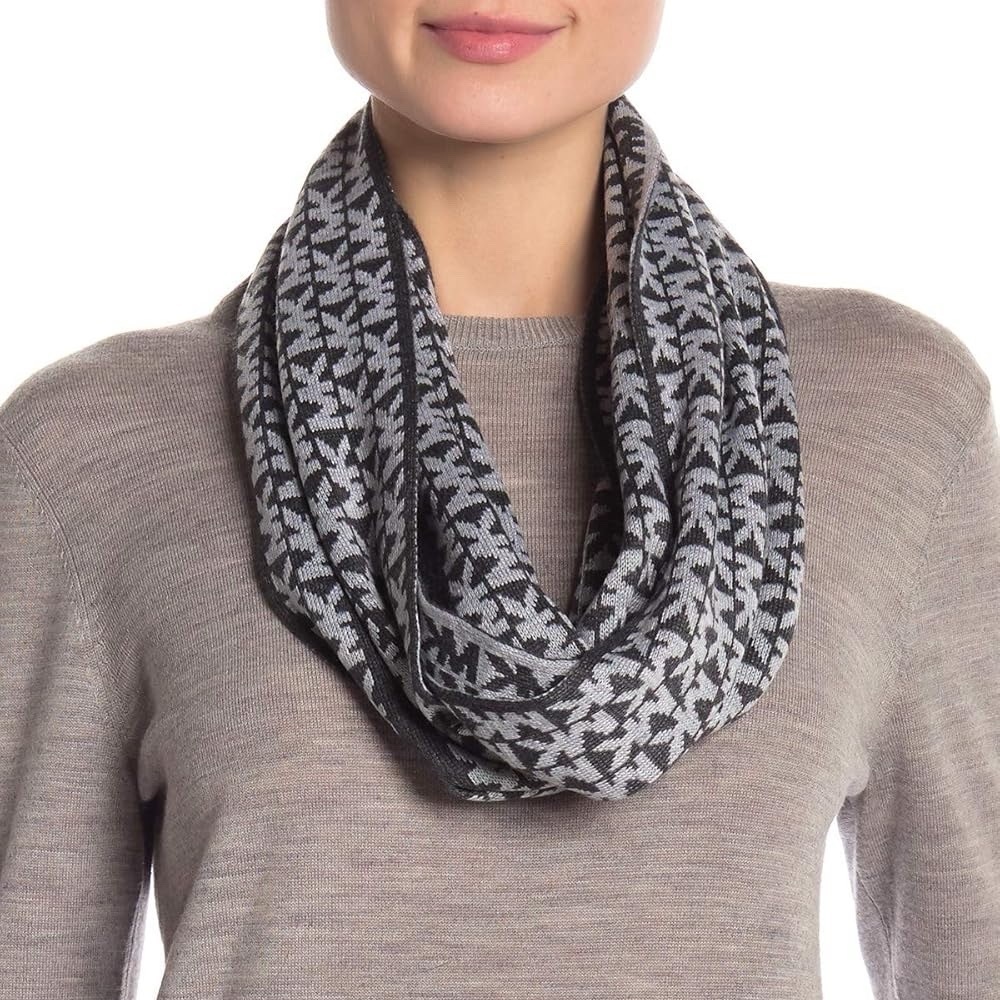 NWT Michael Kors Monogram Logo Infinity Scarf Black White OS